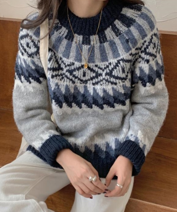 도톰 겨울 패턴 니트 티셔츠 (네이비.베이지) #스웨터